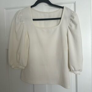 White puff sleeve top!